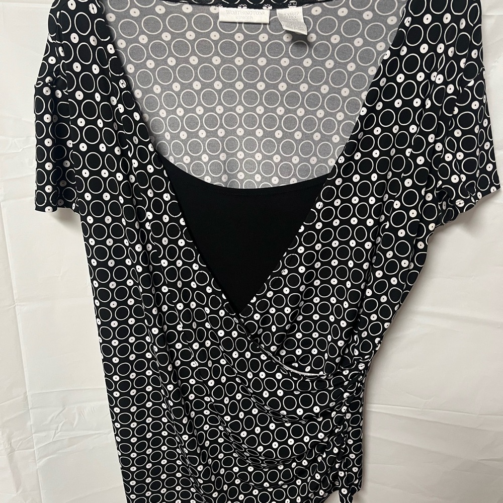 Worthington Monochrome Circle Pattern blouse
